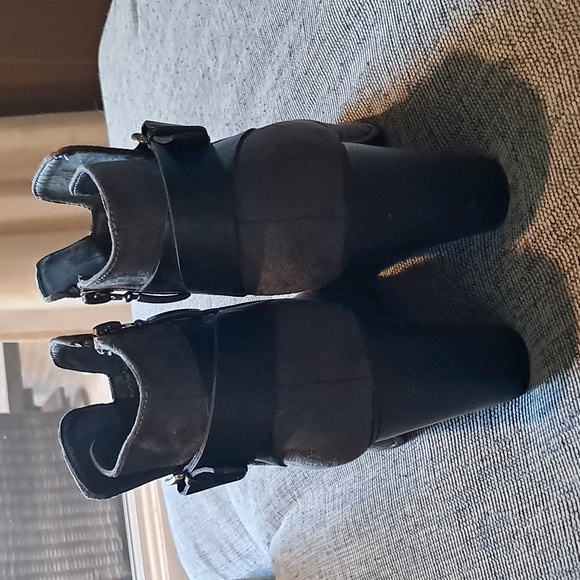 LimeLight "Jena" Vegan  (Heel is a coffee brown/looks light 1st pi - Picture 6 of 10